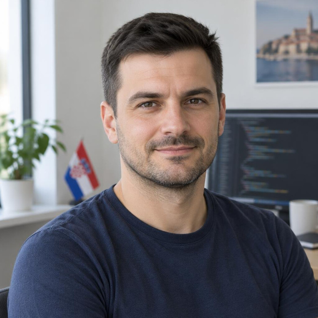 Portrait of a man software developer in his thirties wearing a shirt