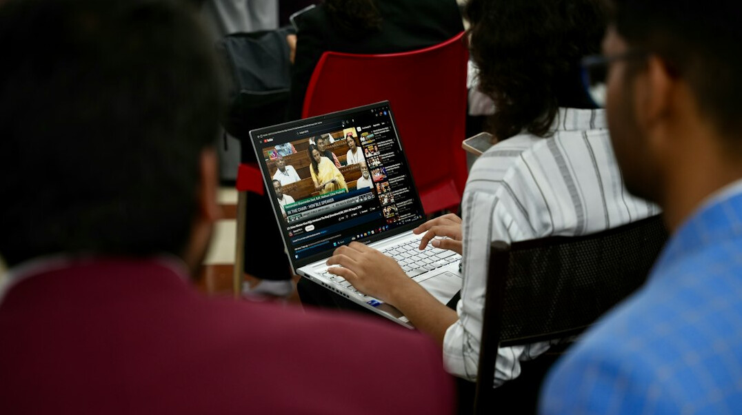 group of students collaborating online